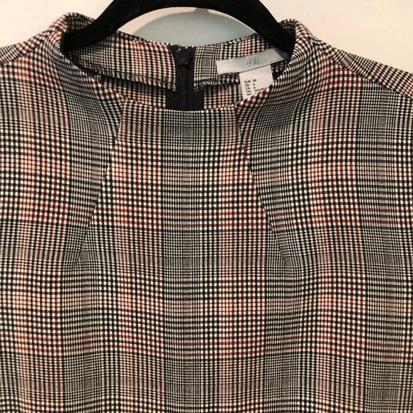 H&M Dress - Picture 2 of 6